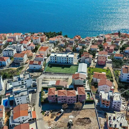 Luxury Pia With Swimming Pool And Grill * Trogir