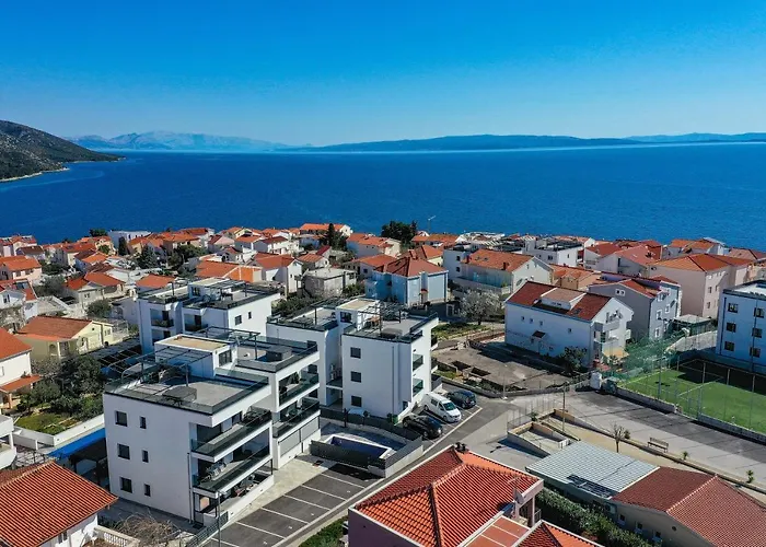 Luxury Pia With Swimming Pool And Grill Apartmán *